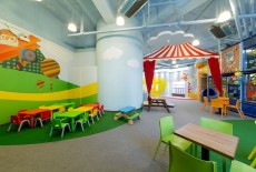 FunZone Kids Indoor Playground Lounge Ma On Shan