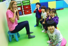Kidz-n-Us KIDZ N US Club Learning Centre Kids Language Class Tsuen Wan 