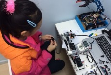 Techbob STEM Education Center Coding Engineering Kids Classes Metro City New Territories