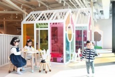 Origami kids Cafe environment